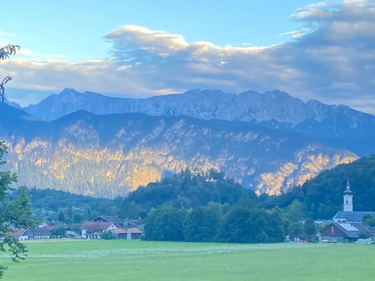 Ferienwohnung Kaiserpanorama - Alpenmagie Suites Oberaudorf
