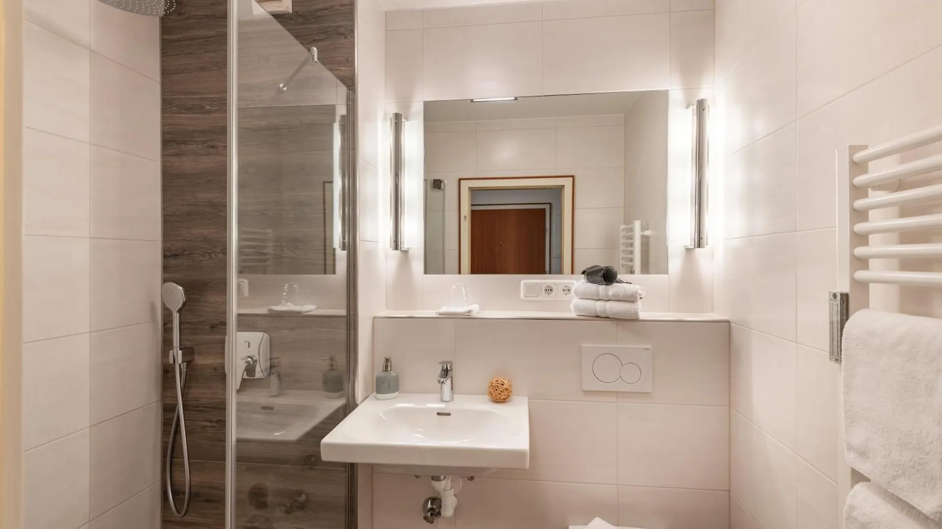 Ferienwohnung Kaiserpanorama - Alpenmagie Suites Oberaudorf 0*,