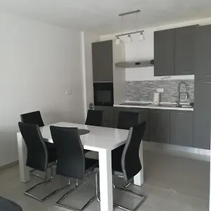 https://plava-laguna-miroslav.primorje-gorskikotar.com